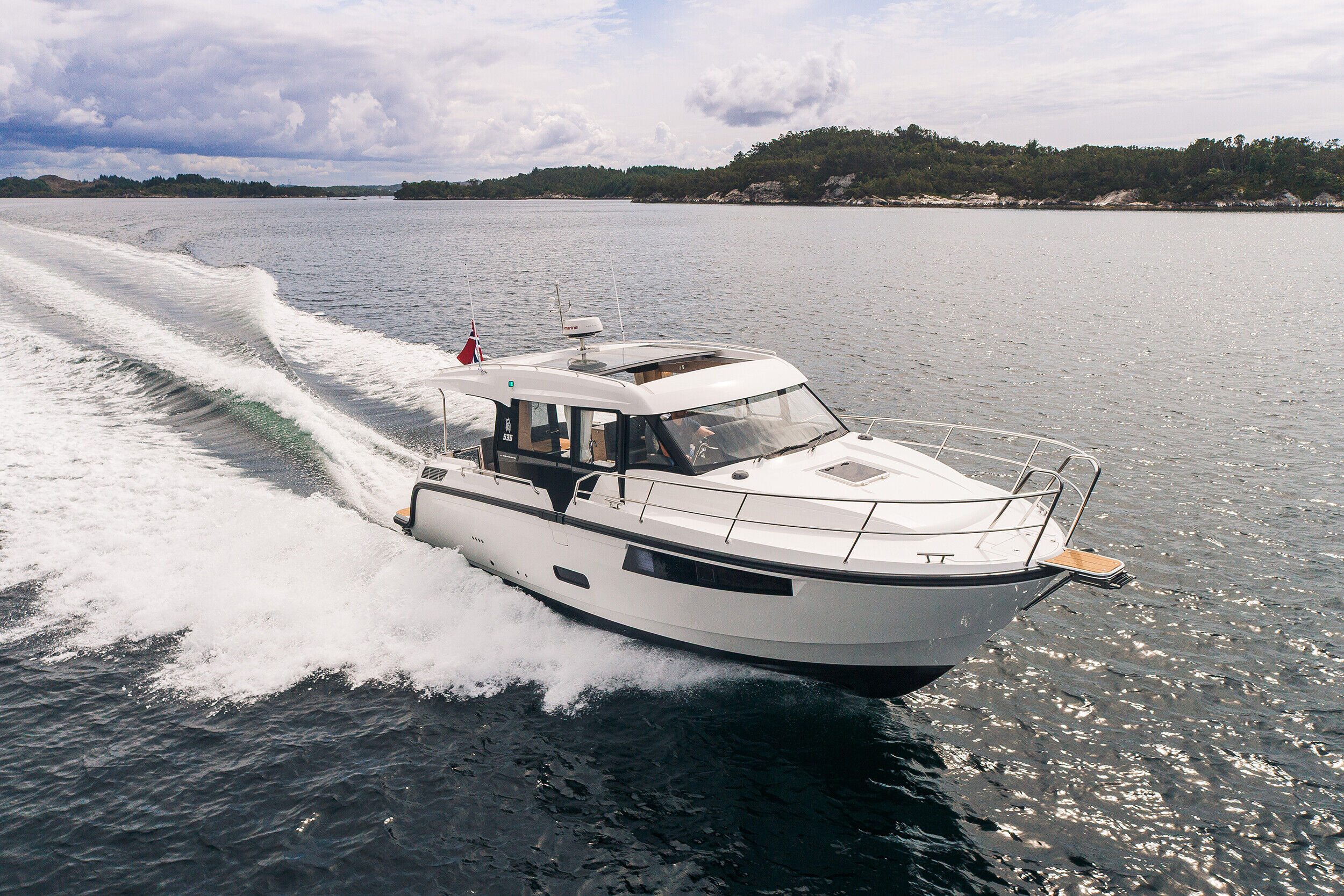 melior-yachtsviknes-s35-panora
