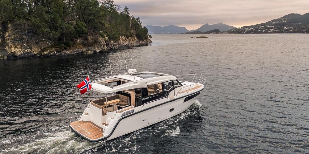 c5517cc5-78e1-44b3-8c70-9b3bf0