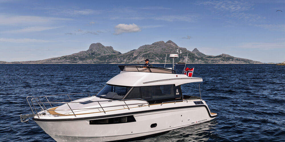 melior-yachtsvikness35-fly-29