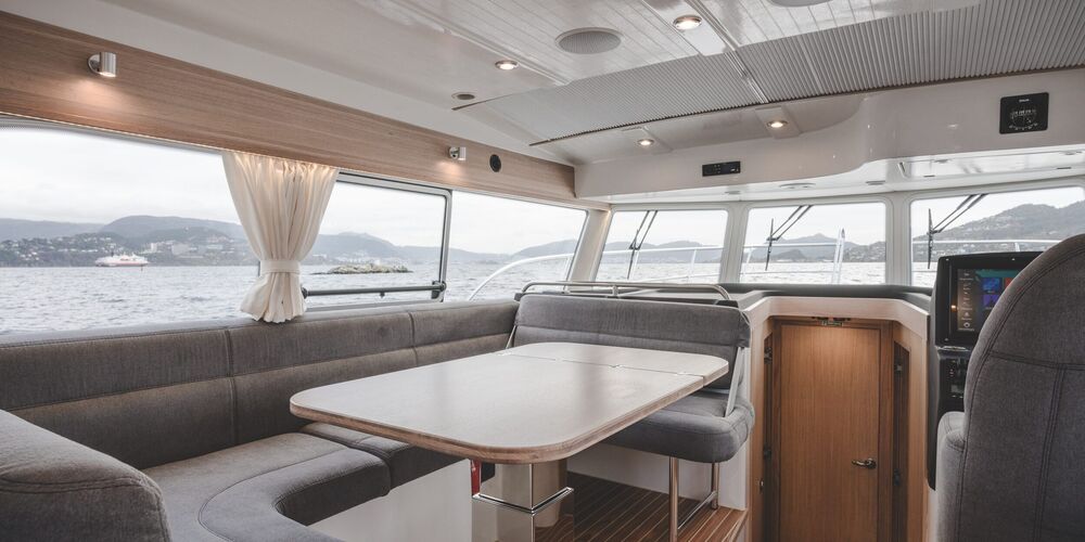 viknes-1080-sunbridge-pale-oak