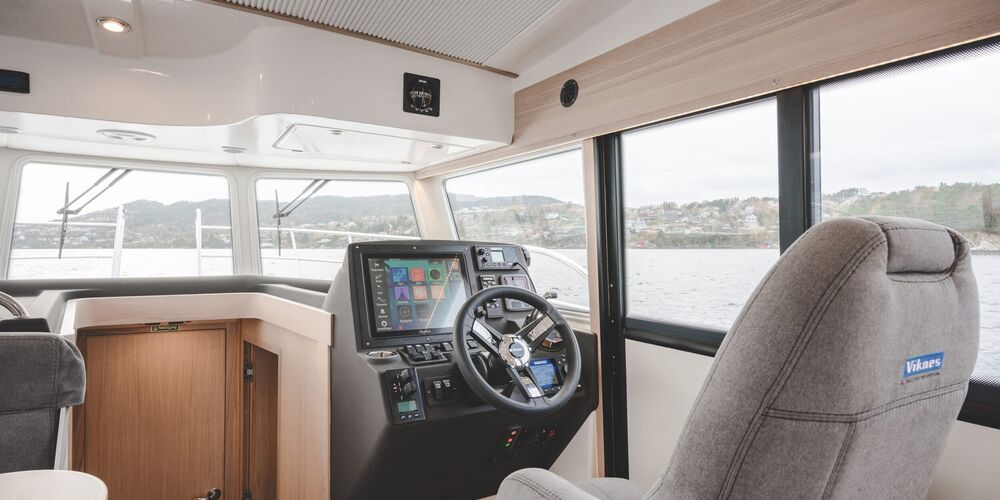 viknes-1080-sunbridge-pale-oak