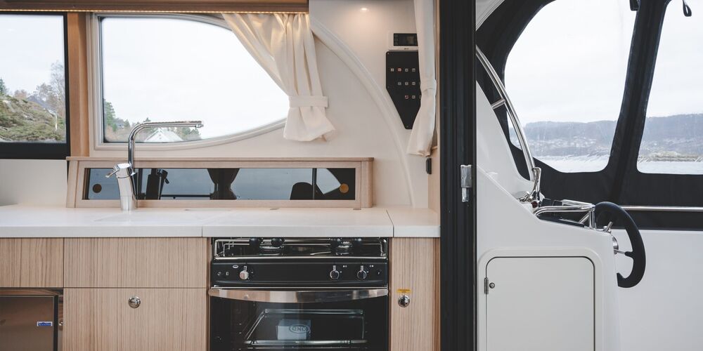 viknes-1080-sunbridge-pale-oak