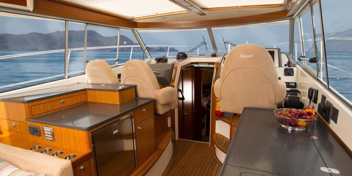 b65q8306a-web-1024x683