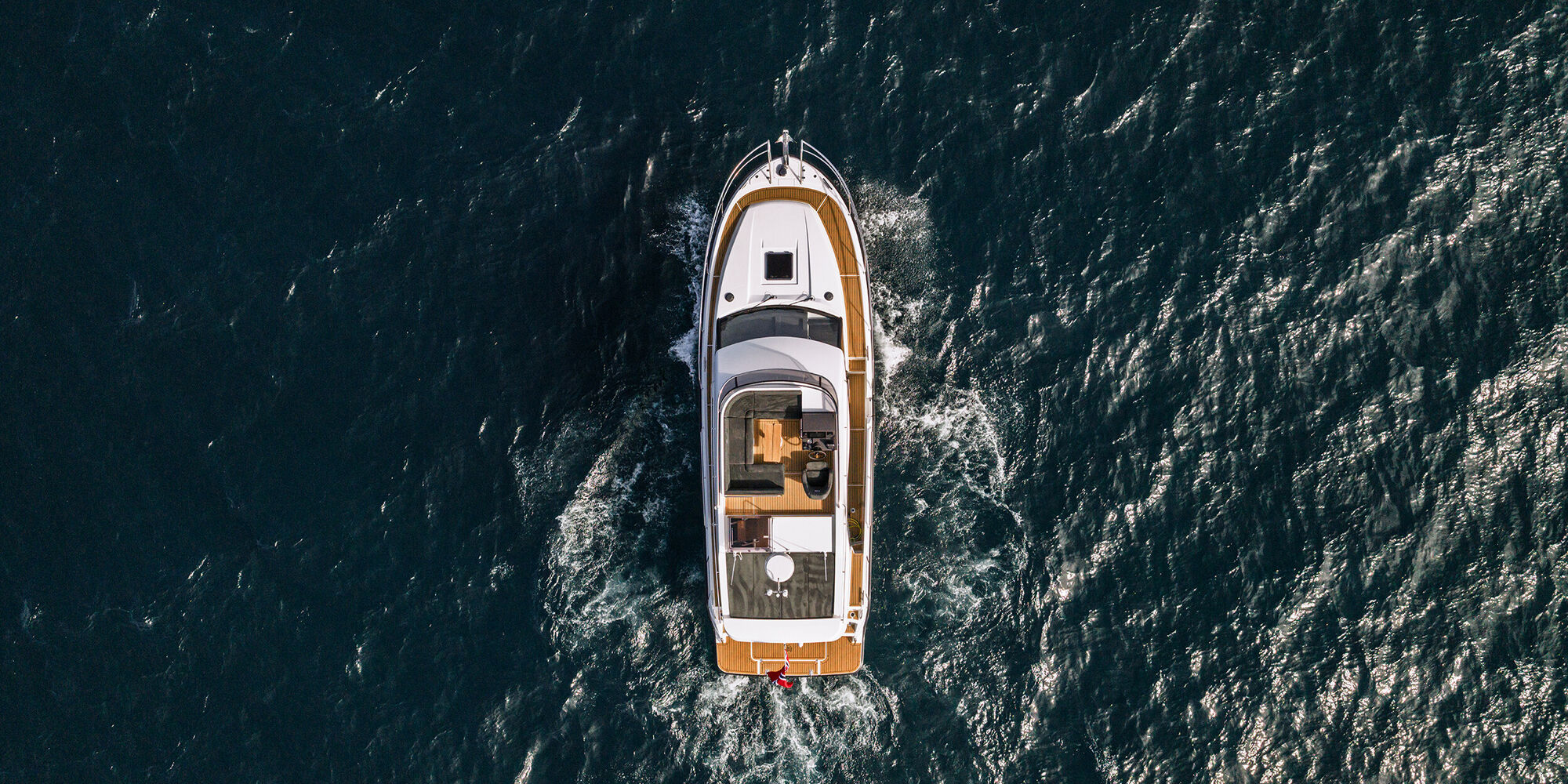 melior-yachtsvikness35-fly-57