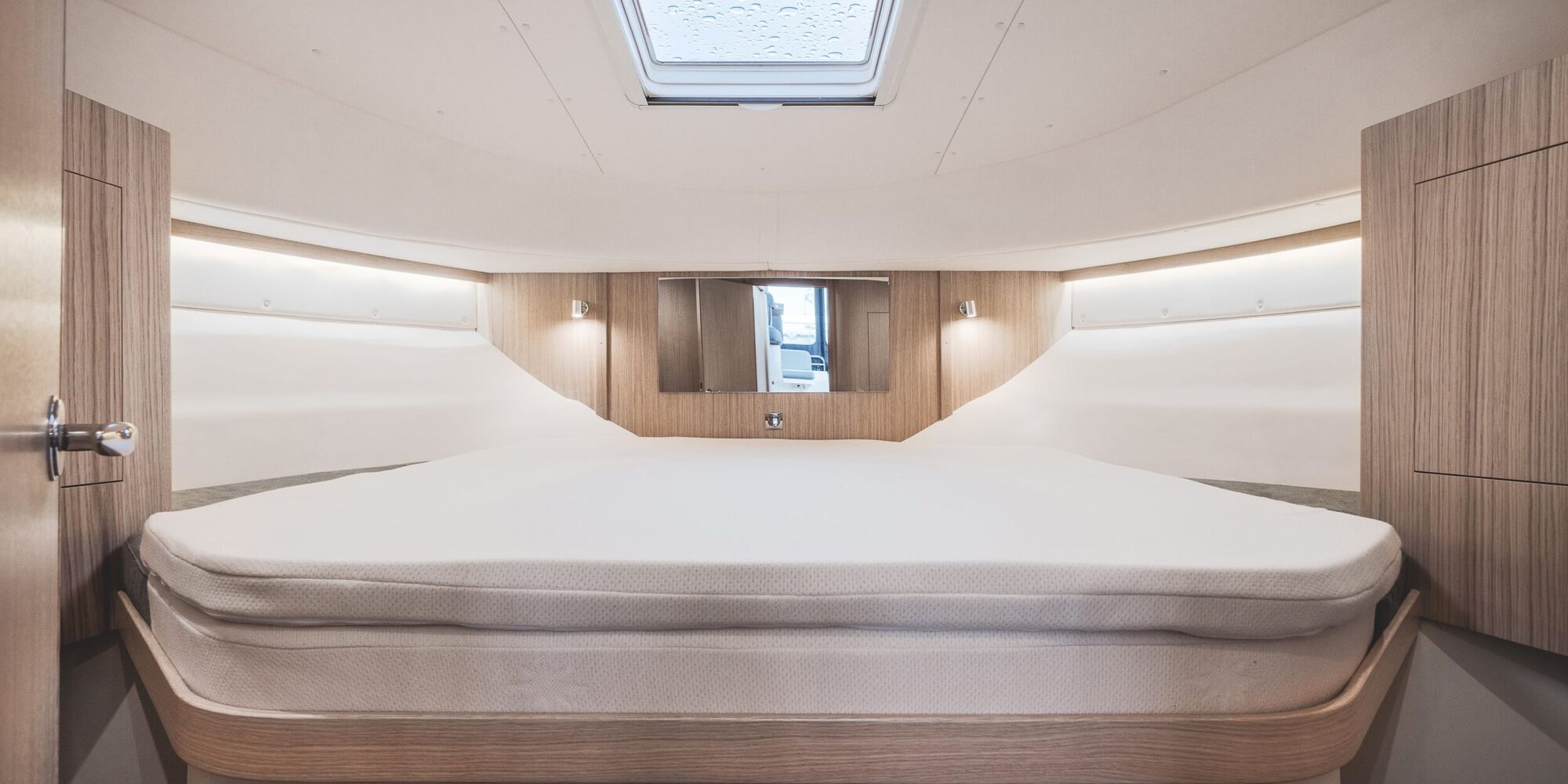 viknes-1080-sunbridge-pale-oak