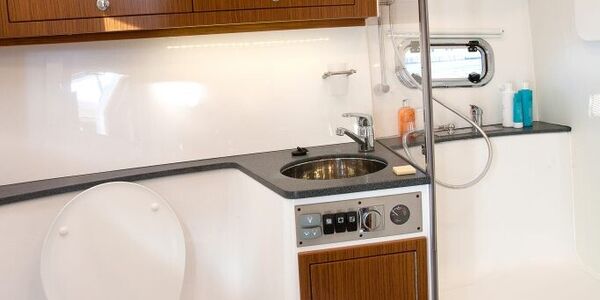 a9q1580-fargekorr-web-683x1024