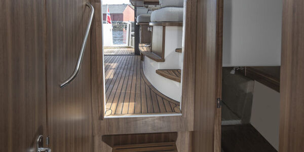 saga-385-ab7i3219-683x1024